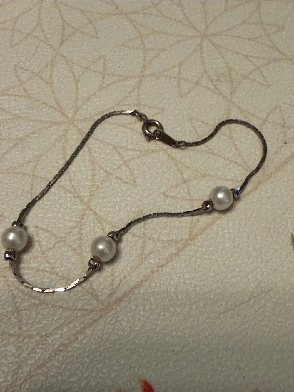 Jewelry lot 6/set earrings 2 bracelets and six charms